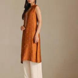 soch Women Embroidered Straight Kurta with Sleeves image 2