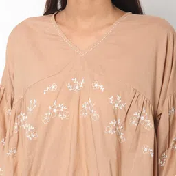 project eve Floral Print V-neck Blouson Top with Face Mask image 3