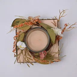 market 99 Blossom Scented Candle image 3