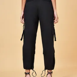 sf jeans by pantaloons Women Relaxed Fit Cargo Pants image 3