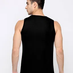 jump cuts Typographic Print Vest image 3