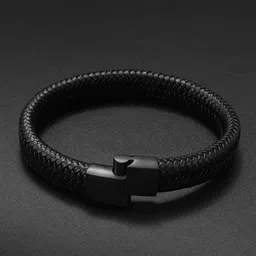 thrillz Leather Bracelet image 3