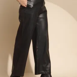 global republic Regular Fit Wide Leg Trousers with Insert Pockets image 3