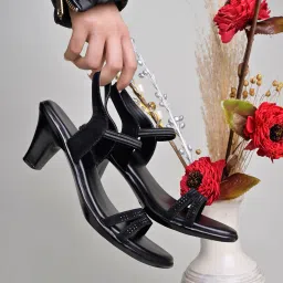 shoetopia Women Open-Toe Chunky Heeled Sandals image 3