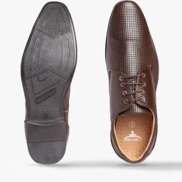 buffalo Low-Top Lace-Up Shoes image 3