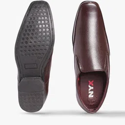 studio nyx Low-Top Slip-On Shoes image 3