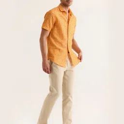 red flame Men Slim Fit Flat-Front Trousers image 3