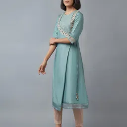 w Women Embroidered Round-Neck Angrakha Kurta image 3