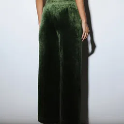 only Women High-Rise Wide-Leg Velour Pants image 3