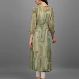 derifa Tie & Dye Print Long Shrug image 3