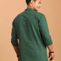 vastramay Men Striped Short Kurta image 3