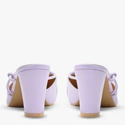 fyre rose Pointed-Toe Chunky Heeled Sandals with Knot Accent image 3