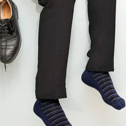 heelium Pack of 4 Striped Mid-Calf Length Socks image 3