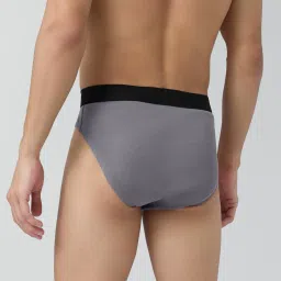 xyxx Pack of 3 Typographic Print Briefs with Elasticated Waist image 3