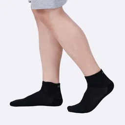 air garb Pack of 4 Women Ankle-Length Socks image 3