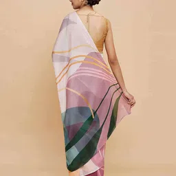 satrani Women Printed Saree with Contrast Border image 3