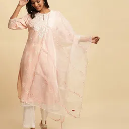 Women Embroidered Dupatta image 3