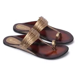 picktoes Women Toe-Ring Flat Sandals with Synthetic Leather image 3
