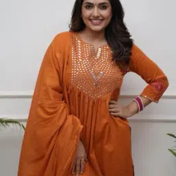 fabnex Women Embellished Straight Kurta with Pants & Dupatta image 3