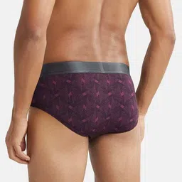 jockey Tactel Printed Briefs with Moisture Move Properties-IC29 image 3