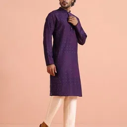 kisah Men Printed Regular Fit Long Kurta with Mandarin Collar  image 3