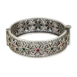 fabindia Women Silver-Plated Bangle Hinge with Screw Closure image 3