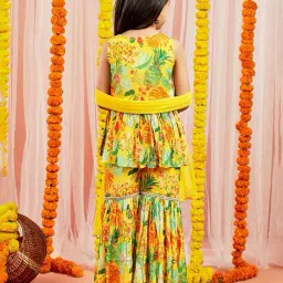 vastramay Girls Tropical Print 3-Piece Kurta Set image 3