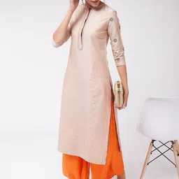 pannkh Embroidered Straight Kurta image 4