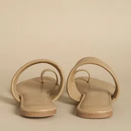 acai Quilted Toe-Ring Flat Sandals image 4