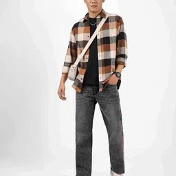 urbano fashion Men Jeans with Insert Pockets image 4