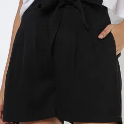 lee cooper Pleated Shorts with Insert Pockets image 4