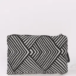 avaasa Geometric Pattern Multi-purpose Pouch image 4