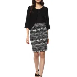 mayra Three-Fourth Sleeves Shrug image 4