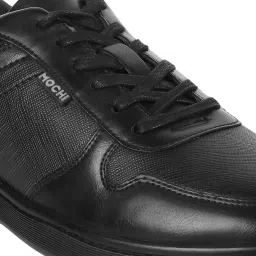 mochi Round-Toe Sneakers with Lace-Fastening image 4