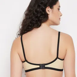 clovia Women Solid Non-Padded Full Cup Wirefree Everyday Bra image 4