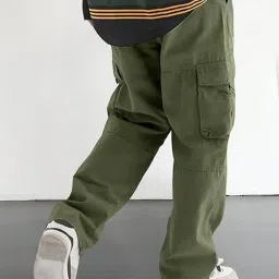 poshax Men Relaxed Fit Cargo Pants with Insert Pockets image 4