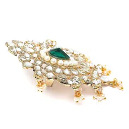 karatcart Women Gold-Plated Kundan Cocktail Ring image 4