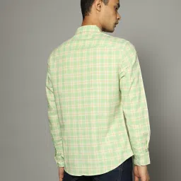 levi's Men Checked Slim Fit Shirt with Patch Pocket image 4