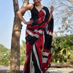 suta Striped Saree with Tassels image 4