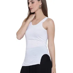 sky heights Pack of 3 Round-Neck Camisoles with Lace Detail image 4