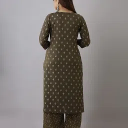 mauka Floral Printed Straight Kurta Set image 4