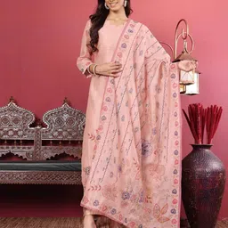 varanga Women Embroidered Straight Kurta Set image 4