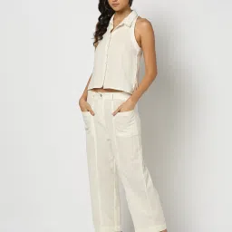 yousta Women Regular Fit Button-Down Shirt image 4