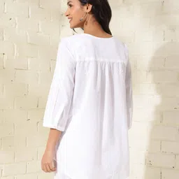 fabindia Women Embroidered Fitted Tunic image 4