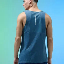 technosport Men Round-Neck Sleeveless Vest image 4