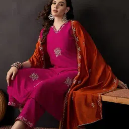 kvs fab Women Floral Straight Kurta Set image 4