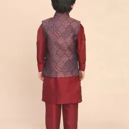 pro-ethic(style developer) Boys Embroidered Kurta Pyjama Set with Waistcoat image 4