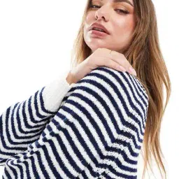 asos design Crew-Neck Jumper with Rib Fashioning in Stripe image 4