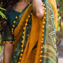 ri-wah Women Printed Saree with Blouse Piece image 4