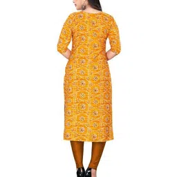 revangi Women Straight Round Neck Kurti image 4